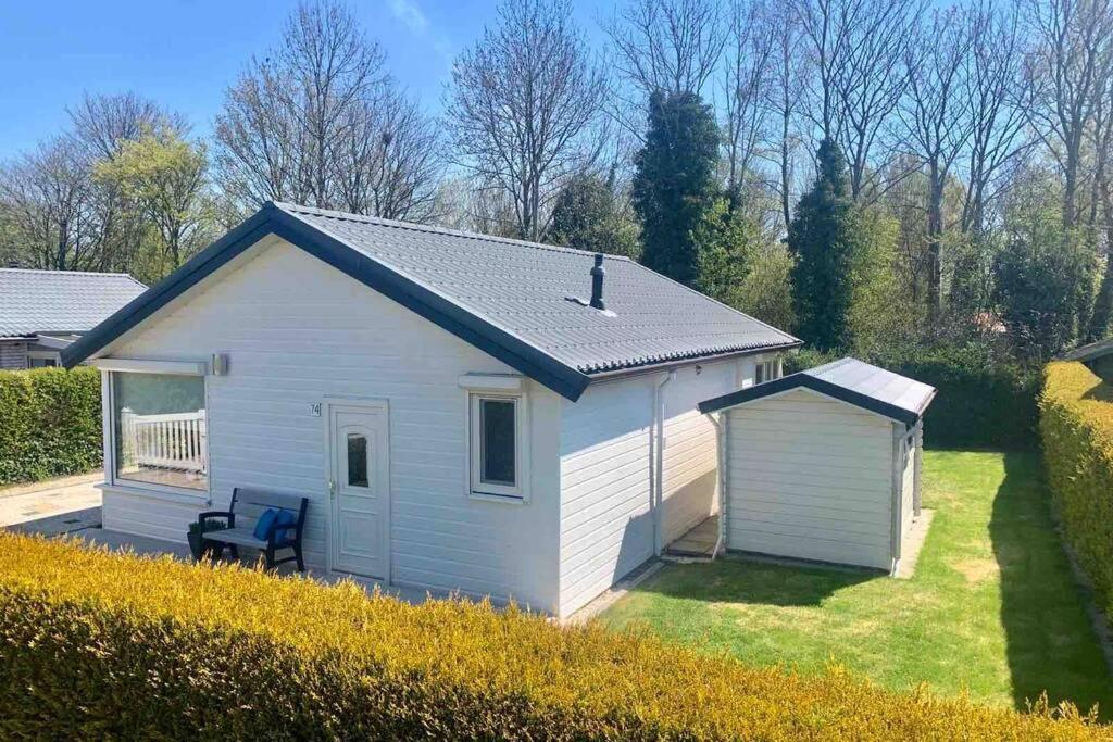 Bungalow Scheldezicht In Zeeland Dicht Bij Zee Scherpenisse エクステリア 写真