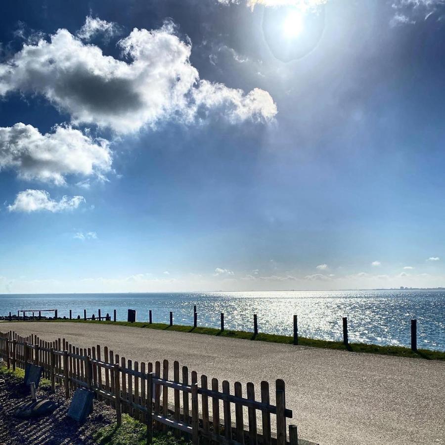Bungalow Scheldezicht In Zeeland Dicht Bij Zee Scherpenisse エクステリア 写真